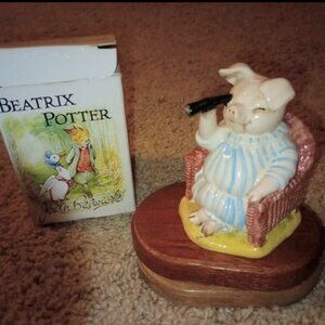 Beatrix Potter figurine Little Pig w/original box